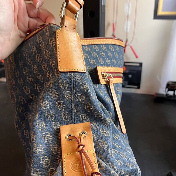 Dooney & Bourke Purse - Picture 7 of 7